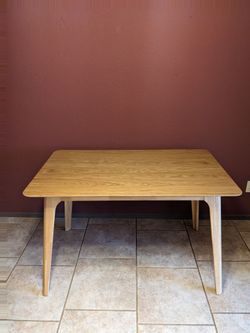 Christopher knight Dining table.