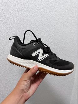 New balance turf shoes