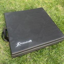 Tri Fold Folding Thick Exercise Mat 6’ x 2’ 