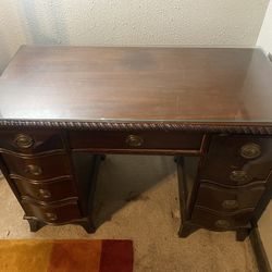 Cherry Wood Desk, Very Nice Real Wood. 