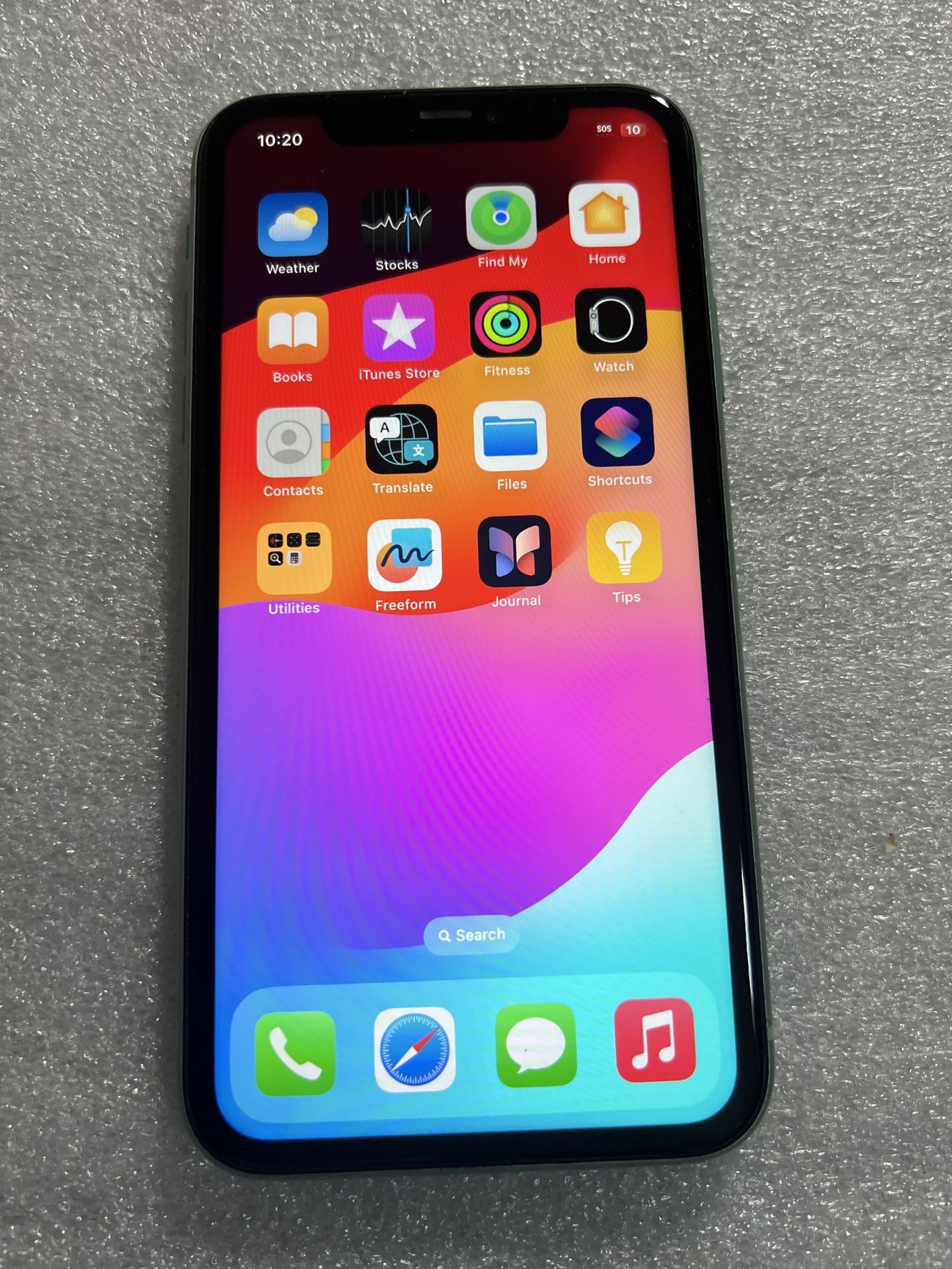 Apple iPhone 11 Green 64gb Unlocked for any Carrier