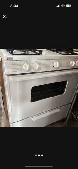 Appliances stove