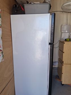 Refrigerator Freezer model AD18 -OR TRADE