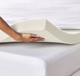 4" Extra Thick Memory Foam Mattress Topper
