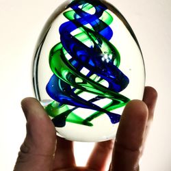 Glass Egg-Shaped Paper Weight