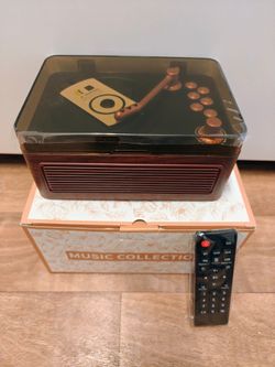 (New) Retro CD Player, Portable Bluetooth CD Player with Speakers & Remote, Radio