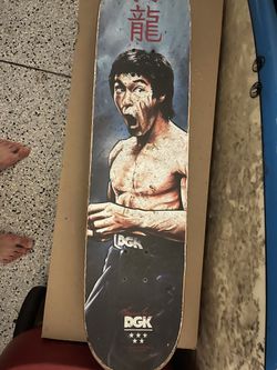 Complete DGK Skateboard – Bruce Lee Deck – Independent Trucks – Ready to Ride