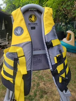 Adult 2XL/ 3XL life jacket
