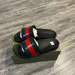 Mens Gucci Slides Size 44