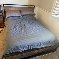 Full bed Frame + Mattress