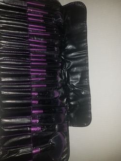 New 24 PCs brushes !!!