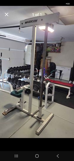 Maxicam Plated Loaded Lat Pulldown