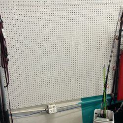 Peg Boards/peg Board Wall