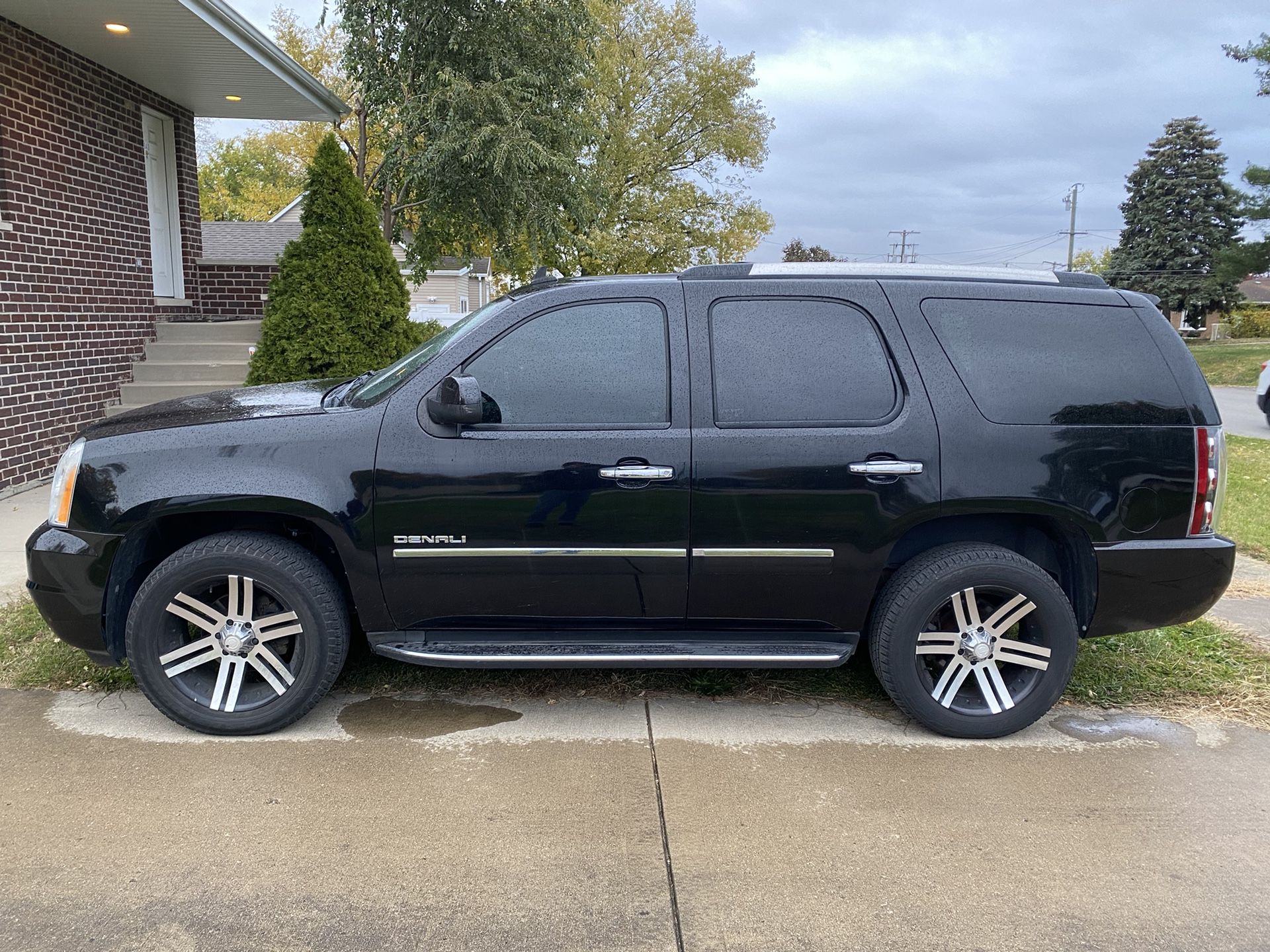 2011 GMC Yukon