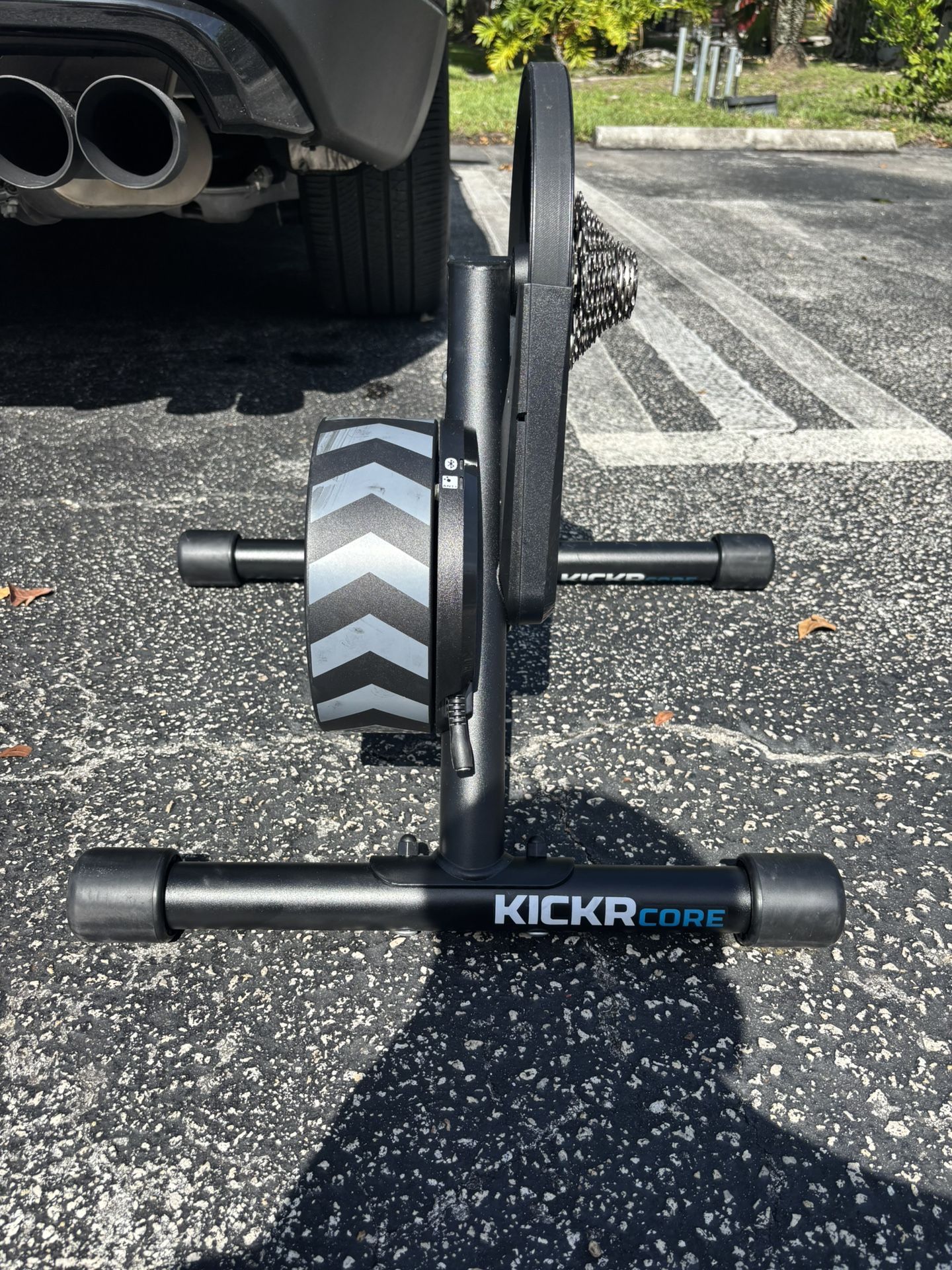 Wahoo KICKER INDOOR TRAINER