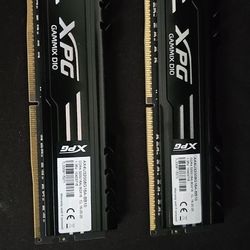 XPG Gaming D10 - 16GB (2x8GB) DDR4 3200mhz