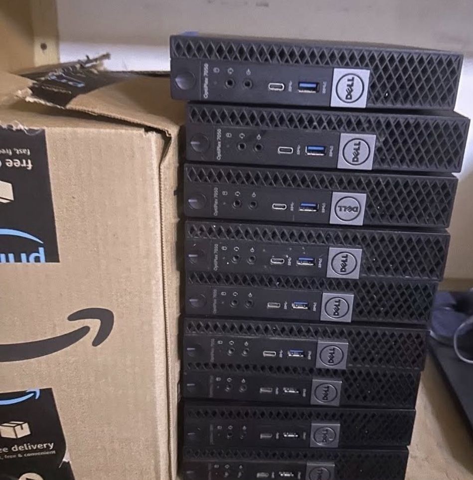 LOT OF 10 Dell Optiplex 7050  i5-7500T 2.8Ghz/16GB/500GB M.2 w/power adapter