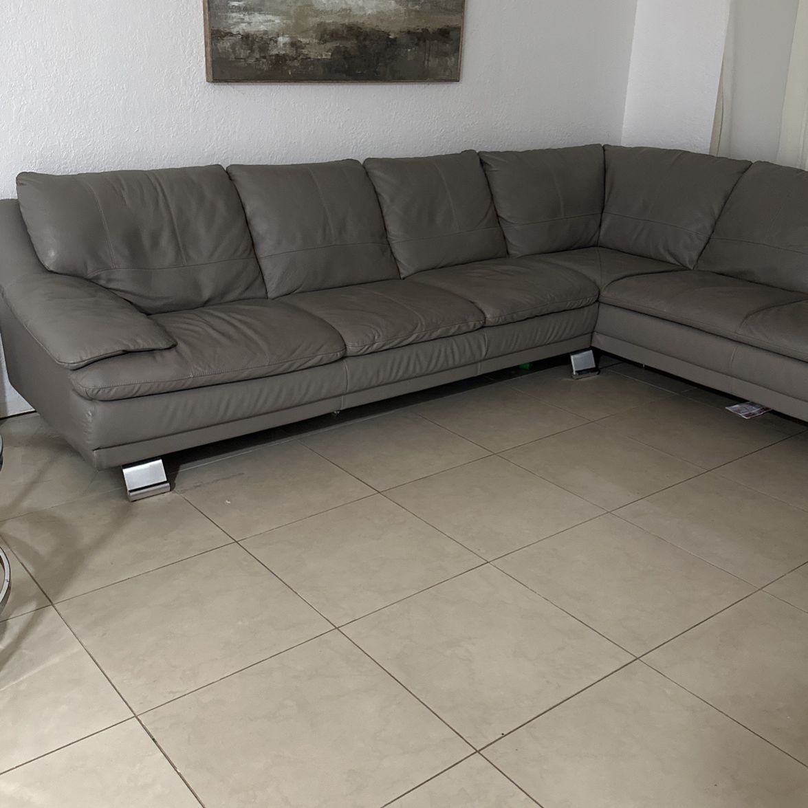 sofa grey leather