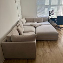 ARHAUS: CUSTOM PAVO SECTIONAL