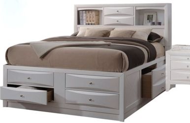 WHITE QUEEN SIZE CAPTAINS STORAGE DRAWERS BED