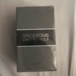 Spice Bomb Viktor Rolf Cologne 