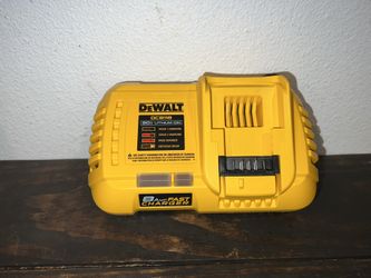 20V MAX / 60V MAX FLEXVOLT Lithium-Ion Fan Cooled Fast Battery Charger