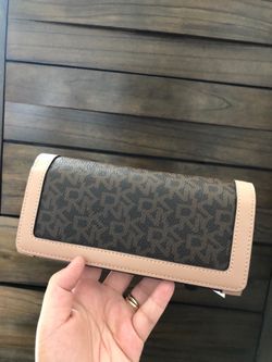 100% New with tags DKNY Leather Wallet women