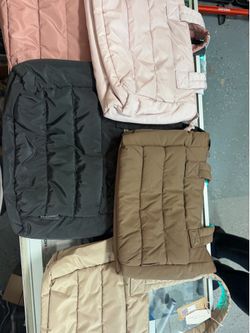 Bagsmart tote bag  📍$10  Pick any color