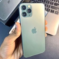 iPhone 11 Pro Max,  Factory Unlocked,  Excellent Condition. 