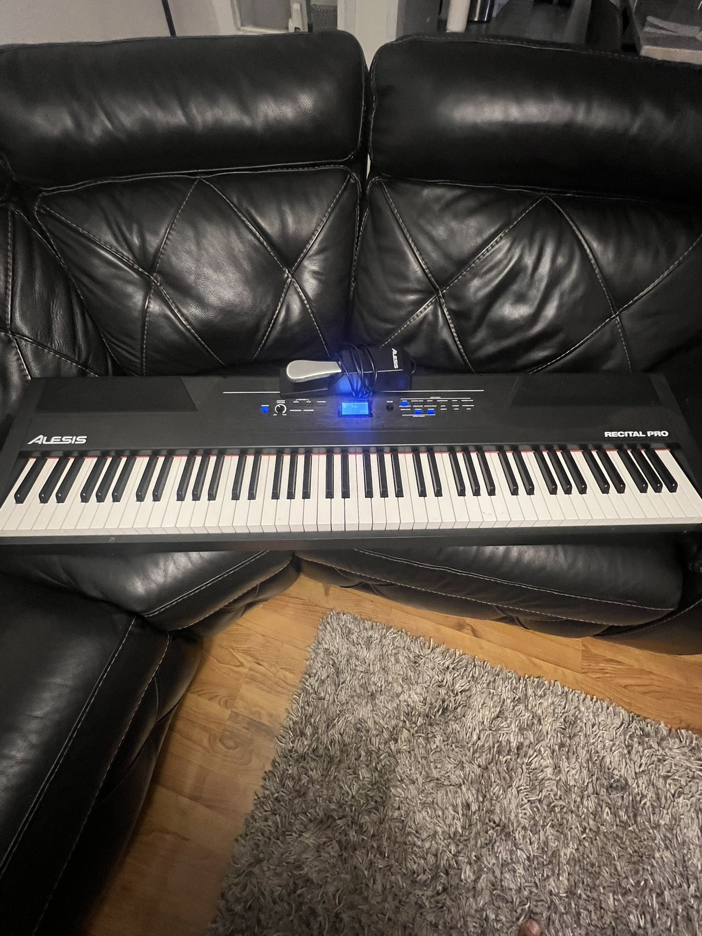 Alesis Recital Pro 88 Key