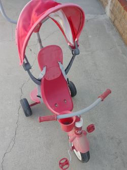 Radio Flyer tricycle. Free