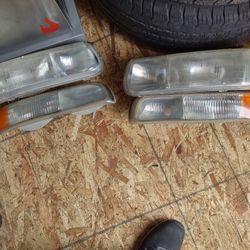 2000 Chevy Suburban Headlights 