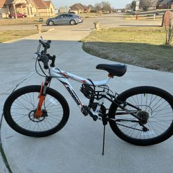 MONGOOSE TRAIL BLASER..tire 24..excelentes Condiciones 