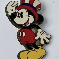 Rare Mickey Mouse Patriotic Top Hat Salute Pin Trading