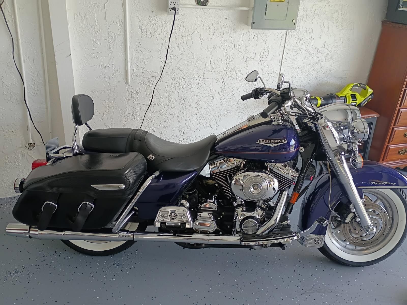 2000 Harley Road king