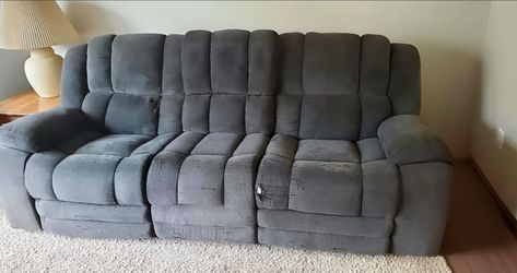Recliner Couch / Make An Offer