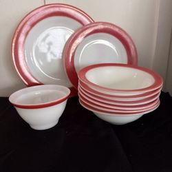 Pyrex Pink Flamingo/Coral Pink Dishes Vintage