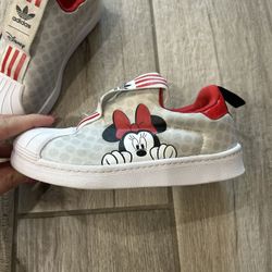 Minnie Mouse Adidas 
