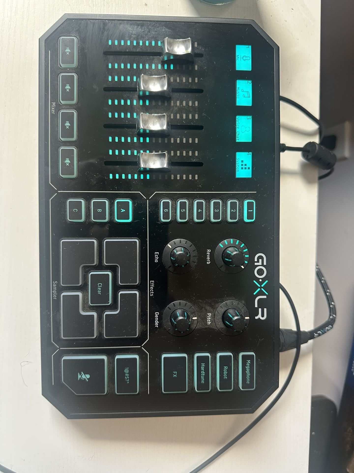 Goxlr 4 Channel Mixer
