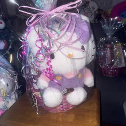 Hello Kitty Easter Basket 🧺 