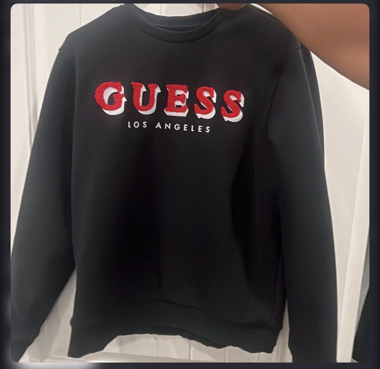 Guess Sweatshirt