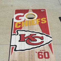 Kansas City Chiefs Corn Hole Board With Bags 