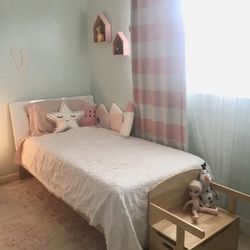 Single Bed With Mattress