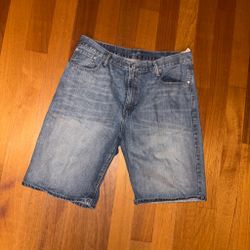 Men's Light Wash Denim Jean Shorts