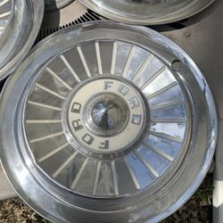 Ford Hubcaps 