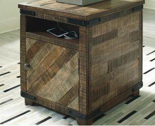 A Set of 2 Ashley Chairside Multimedia Tables