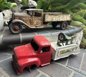Antique / Vintage Buddy L Toy Trucks 