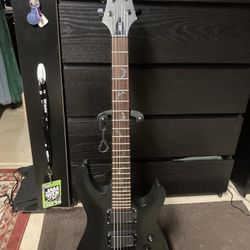 Schecter Diamond Series Damien 6 Electric Guitar With Hard Case