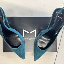 MARC FISHER LTD TEAL SUEDE SLINGBACK PUMPS