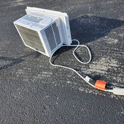 Window Mounted Air Conditioner